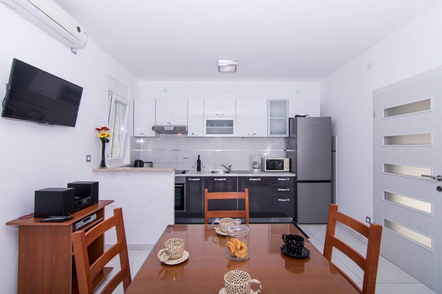 Apartments Ivica - Garden Terrace سلاتين المظهر الخارجي الصورة